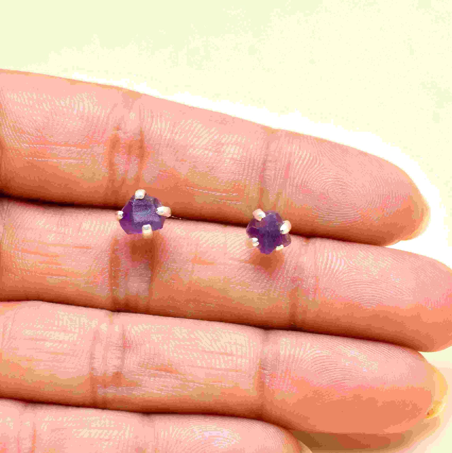 4 mm Stone Earrings in 925 Silver