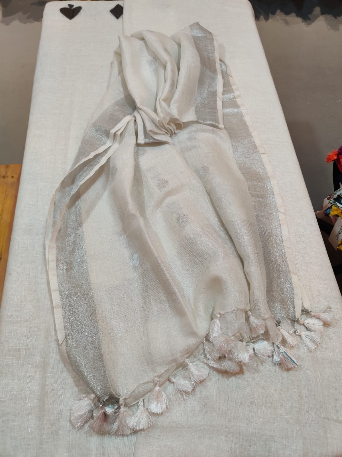 Handcrafted Pure Linen Dupatta