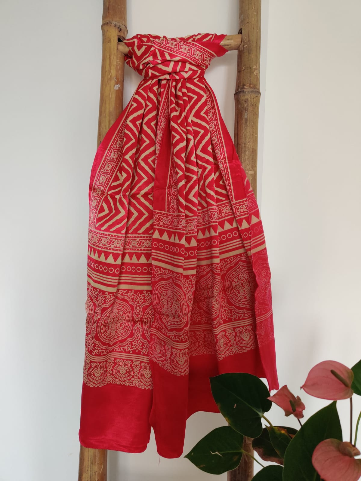 Linen Stole Online - Desi Weaves
