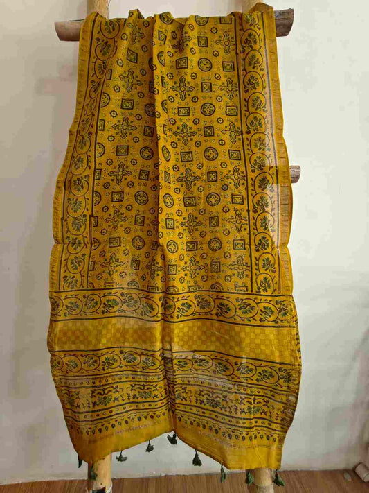 ajrakh chanderi silk stole - desi weaves
