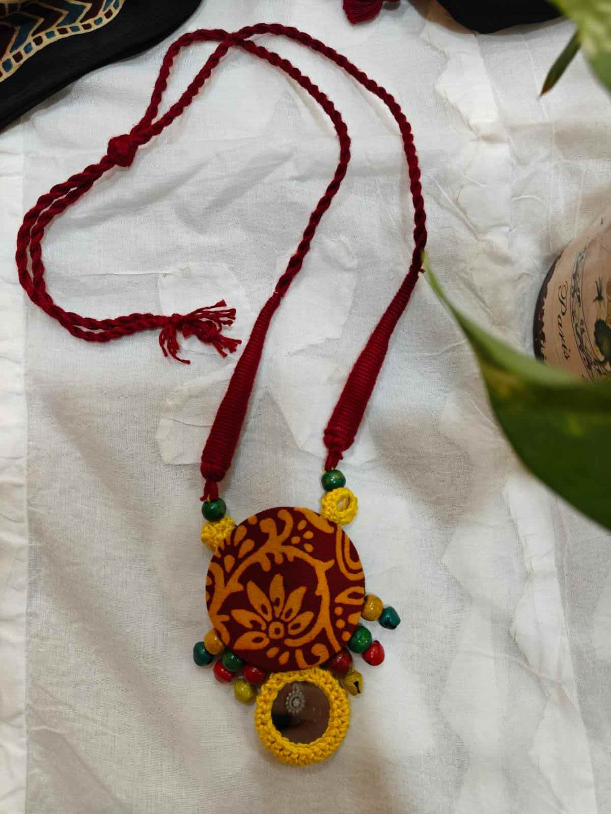 Hand Embroidered Kutch Necklace - Desi Weaves