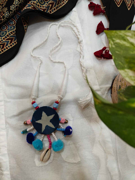 hand made necklace online - desi weaves