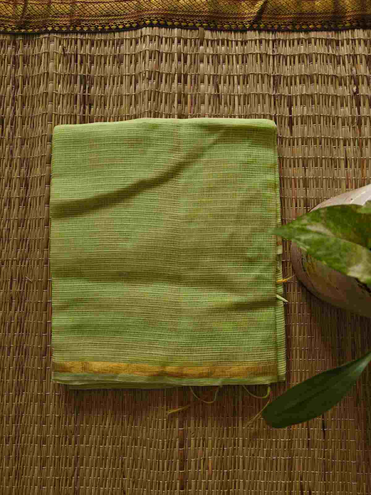 pista green kota dupatta