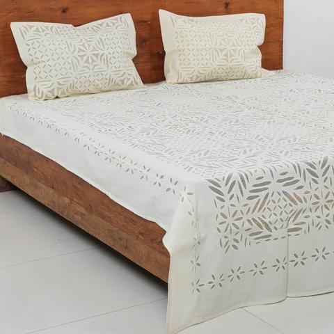 white applique stitch bed sheet - desi weaves