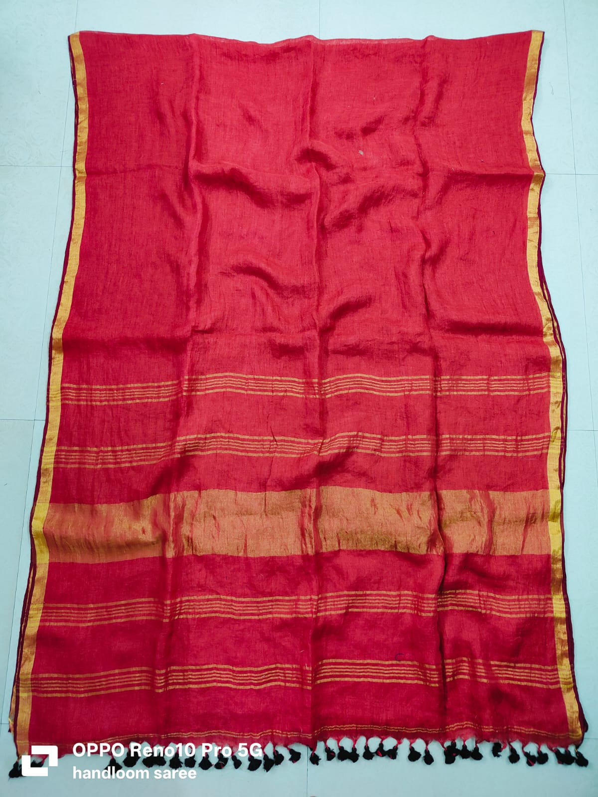 Handwoven Pure Linen Saree - Desi Weaves