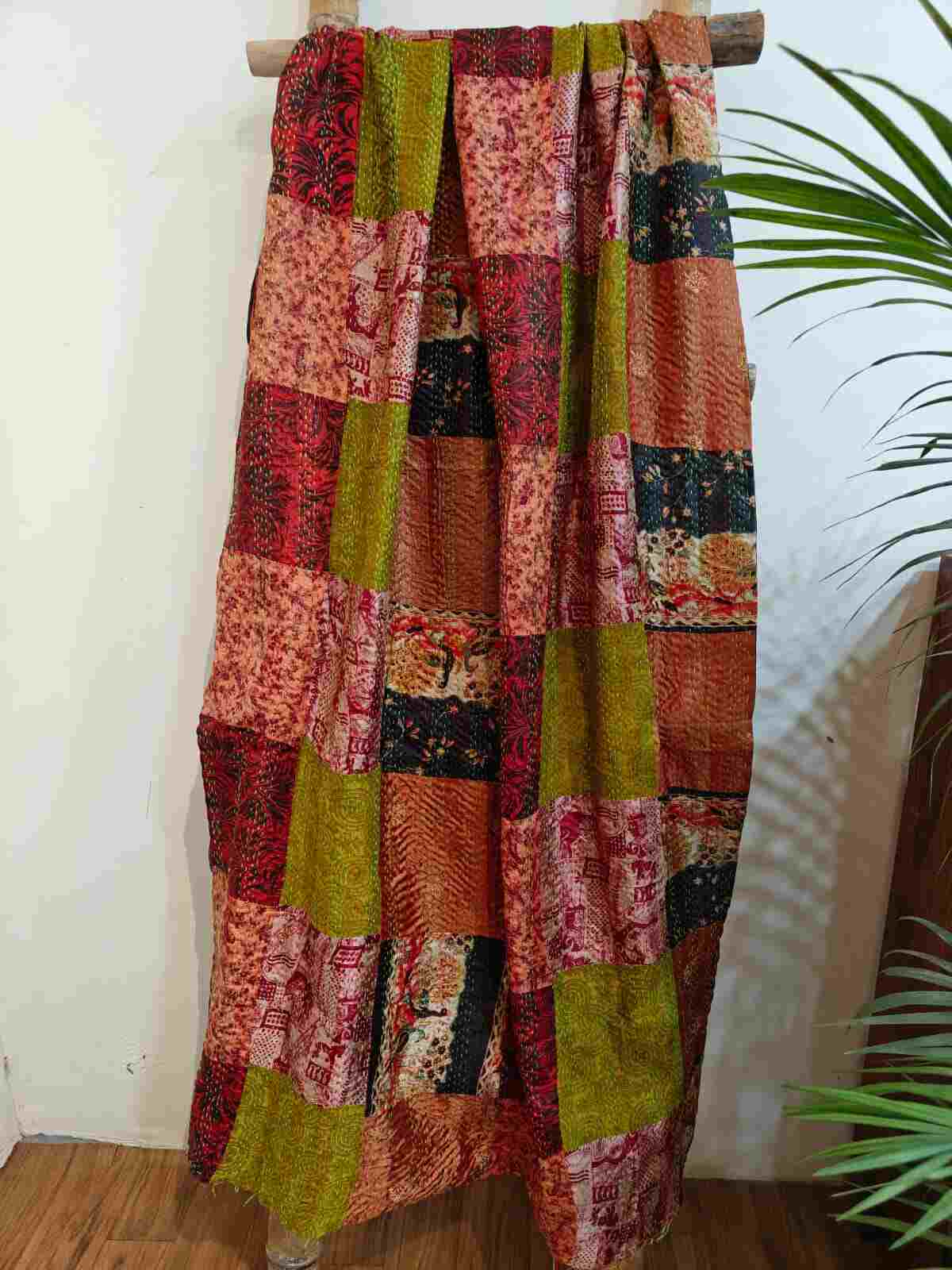Kantha Stich Silk Dupatta - Desi Weaves