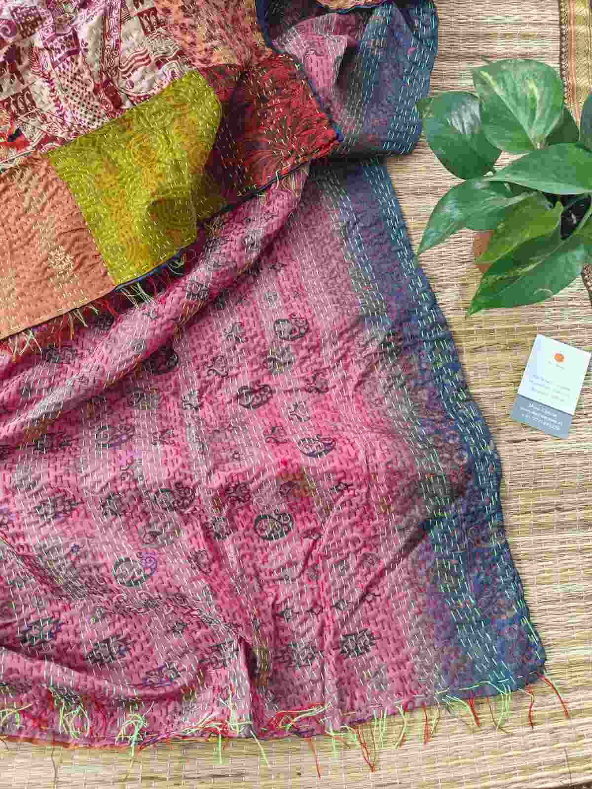 kantha stitch reversible dupatta - desi weaves