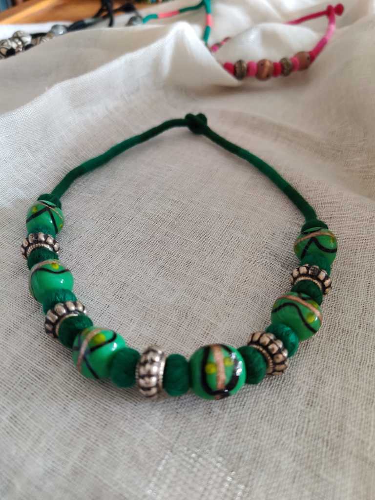 Kutch Hand Embroidered Fabric Necklace - Desi Weaves