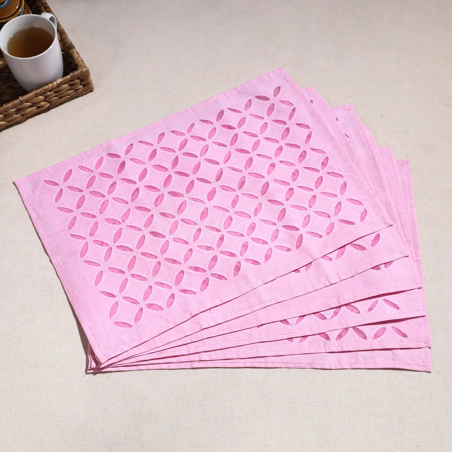 Applique stitch table mats - Desi Weaves