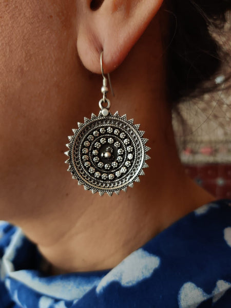 Chakara handcrafted pure silver earrings - Desi Weaves