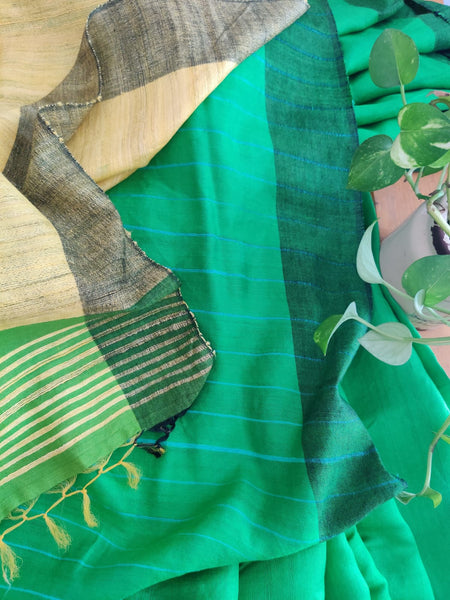 Green Handloom Tussar Staple  Silk Saree - Desi Weave