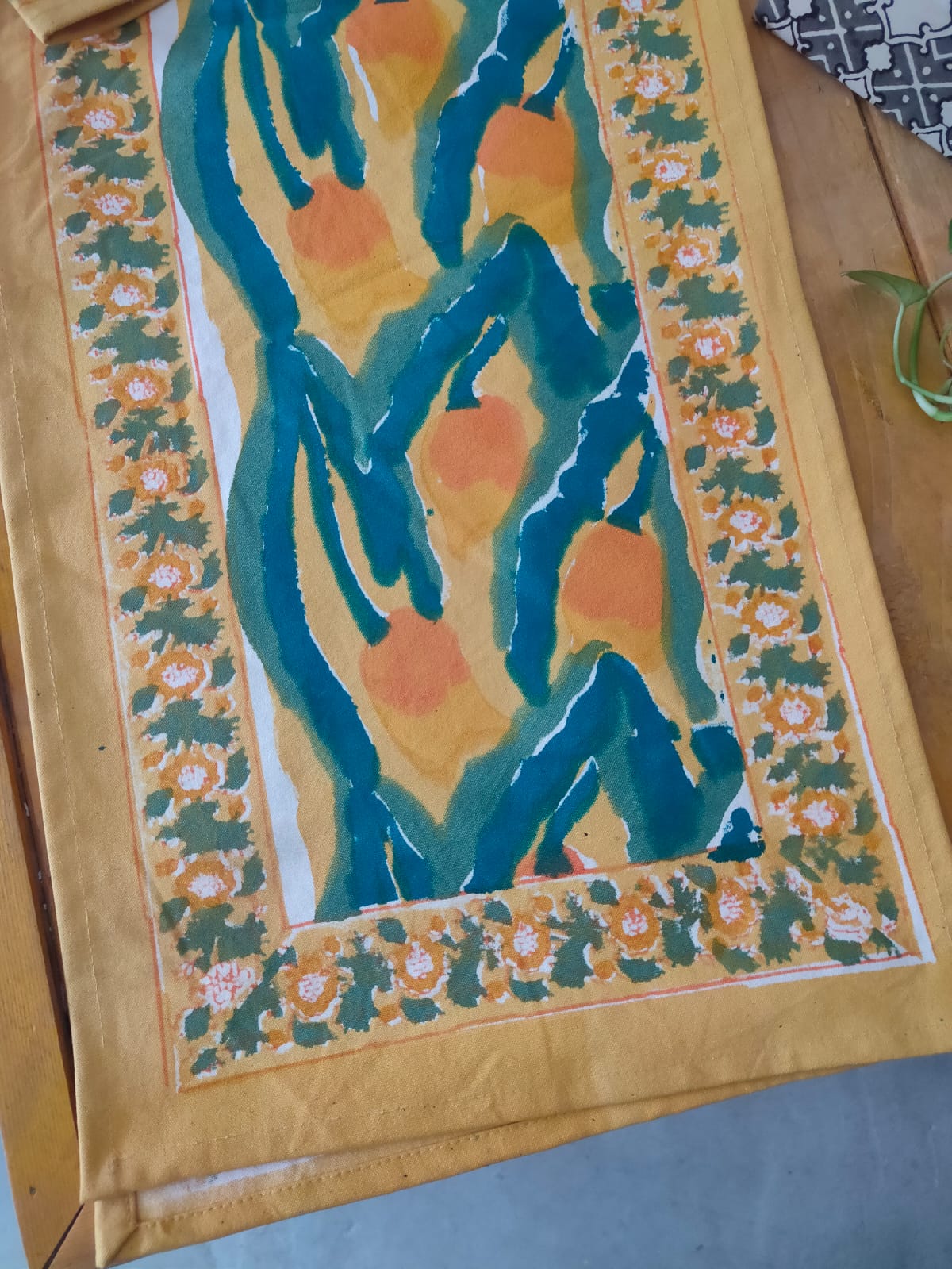 Block Print Cotton Table Runner Online - Desi Weaves