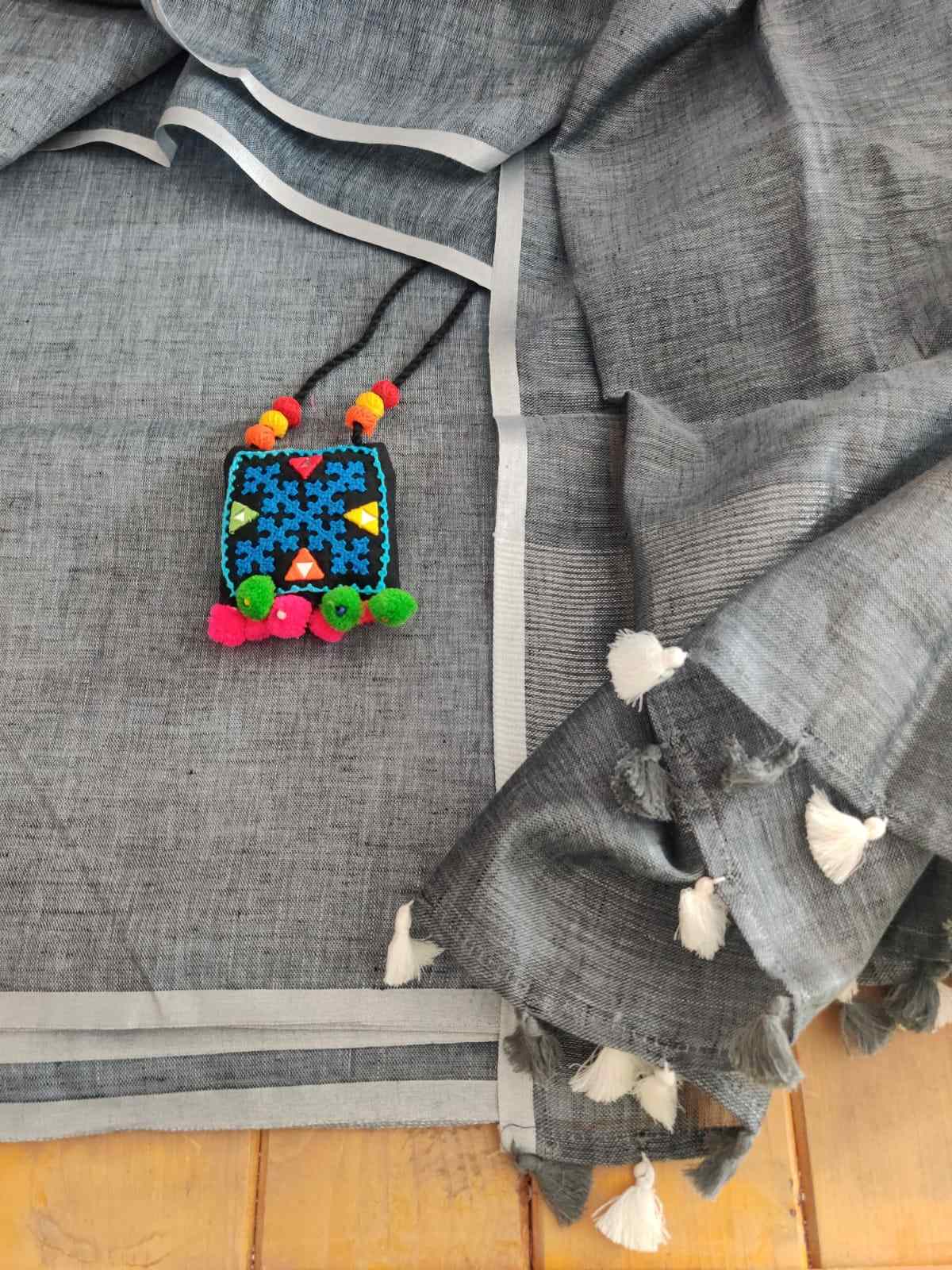 Linen Suit Dupatta Set - Desi Weaves