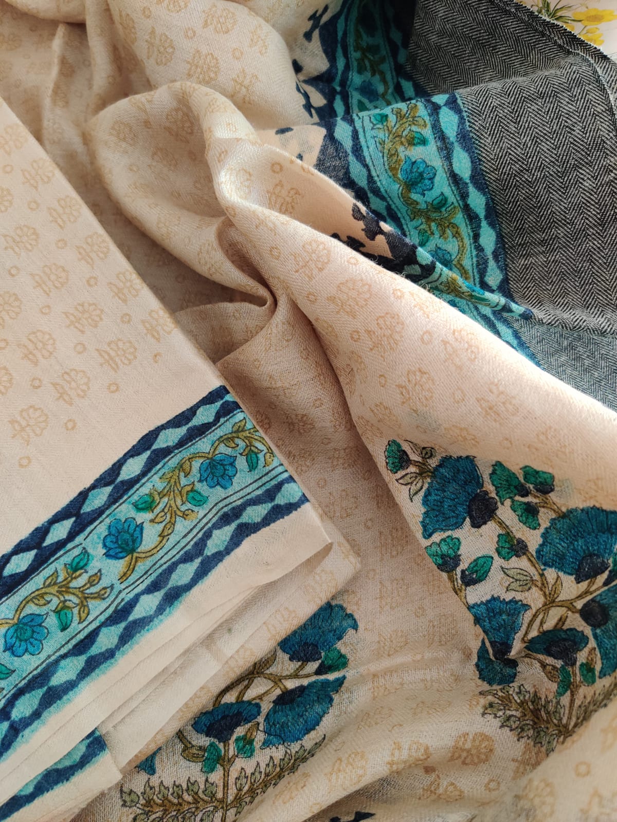 Handloom Tussar Silk Suit Dupatta Set - Desi Weaves