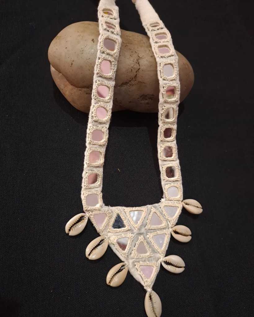 Kutch Hand Embroidered Fabric Necklace - Desi Weaves