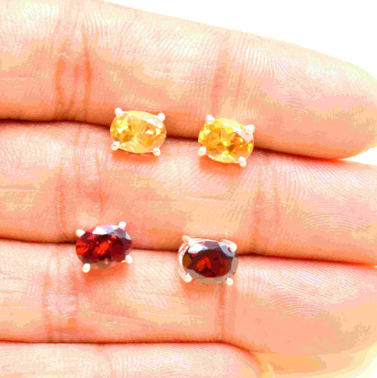 4 mm Stone Earrings in 925 Silver