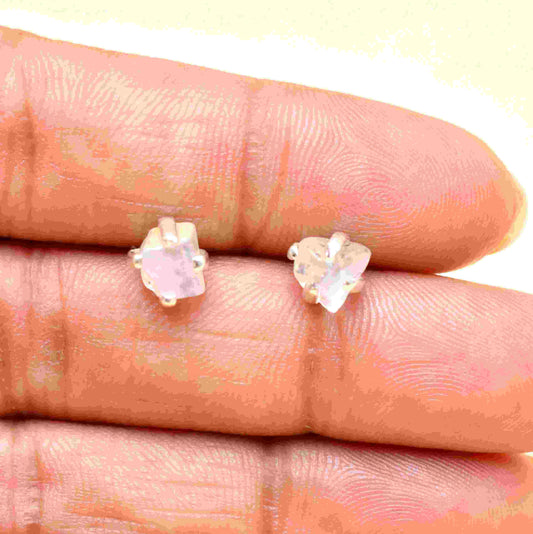 4 mm Stone Earrings in 925 Silver