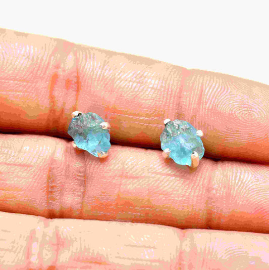 4 mm Stone Earrings in 925 Silver