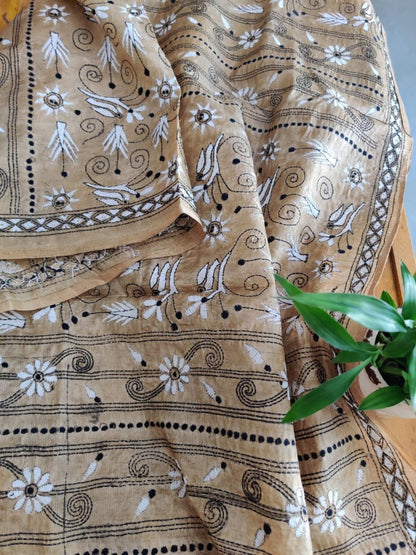 Kantha Tussar Silk Dupatta - Desi Weaves