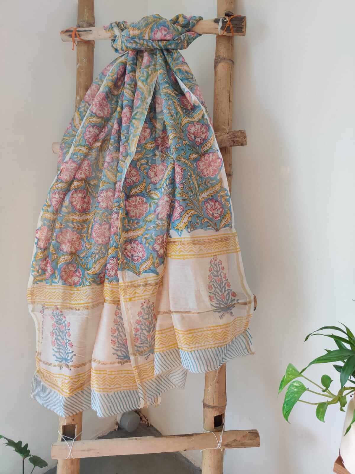 printed Chanderi dupatta online - Desi Weaves