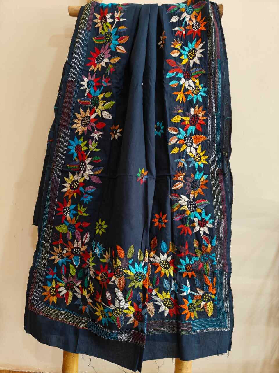 Sunflowers  Cotton Hand Embroidered Kantha Stitch Dupatta