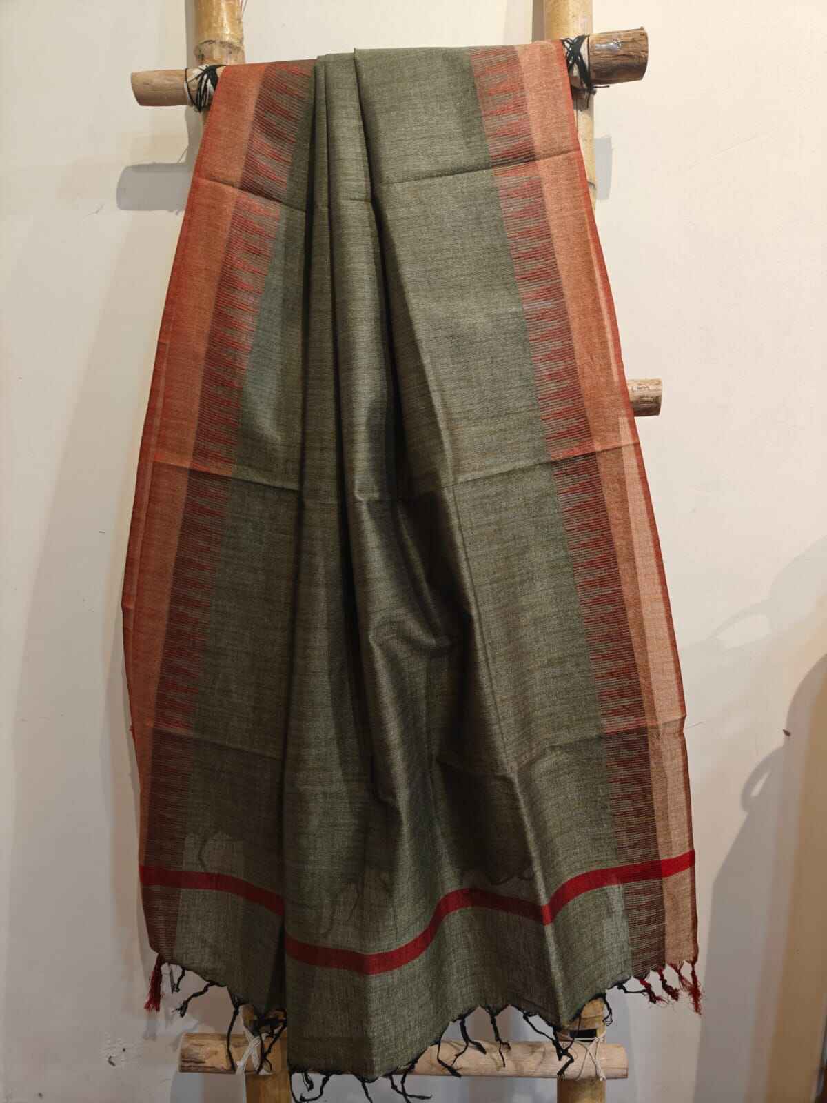 Khadi dupatta online - Desi Weaves