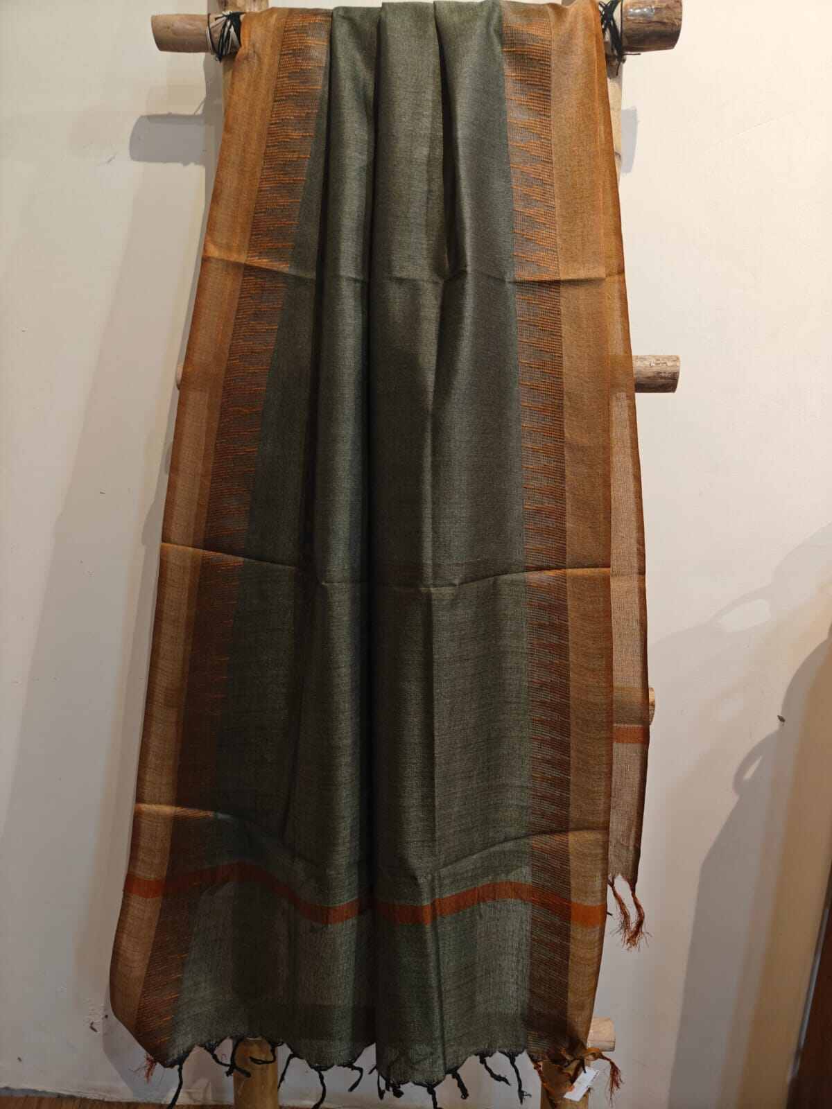 Khadi dupatta online - Desi Weaves