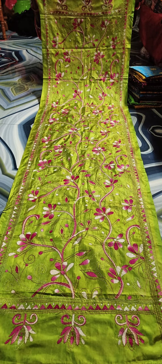 Hand Embroidered Bengal Kantha Stitch Silk Stole