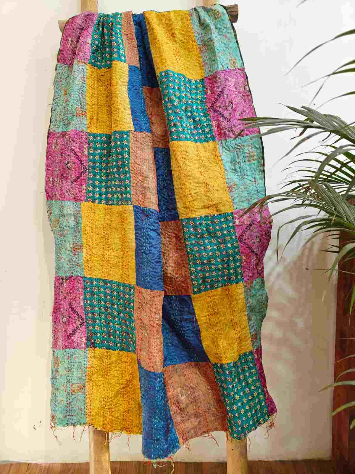 Kantha Stich Silk Dupatta - Desi Weaves