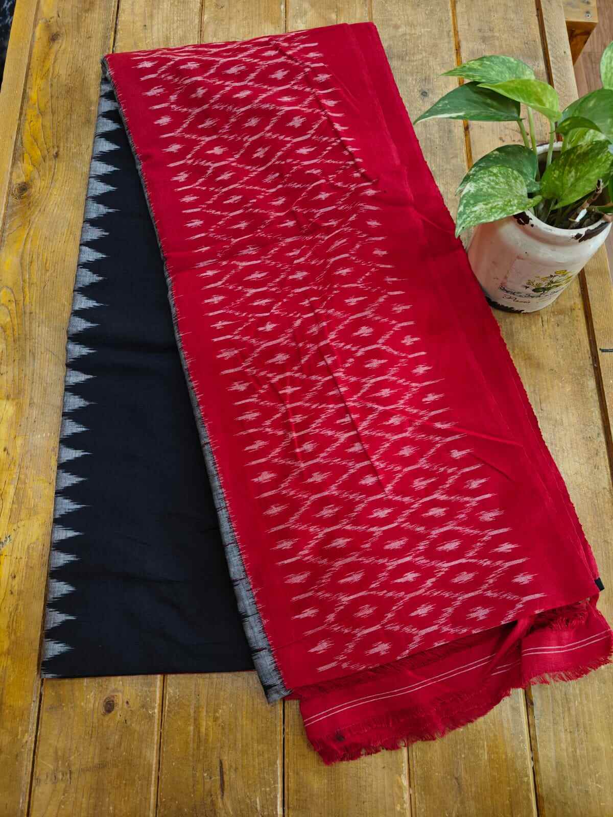 Red black pochampally handloom Ikkat cotton saree