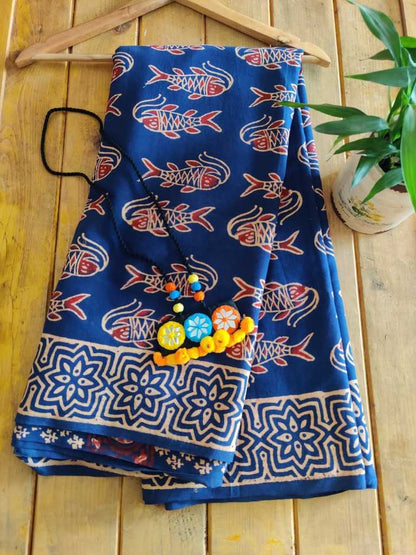 hand block print mul cotton saree - desi weaves