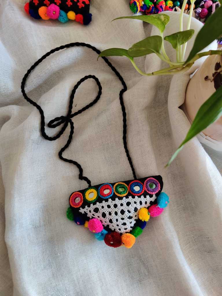 Hand Embroidered Kutch Necklace - Desi Weaves