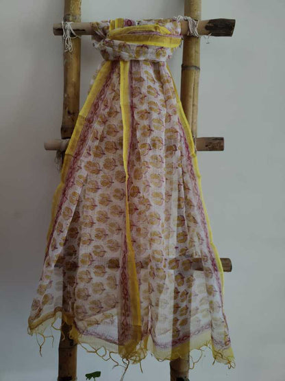 Handblock Print Kota Doria Dupatta Online - Desi Weaves