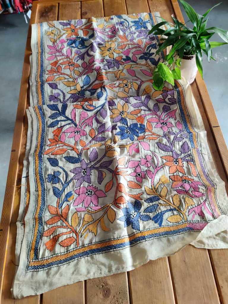 Kantha Stitch Tussar Silk Stole - Desi Weaves