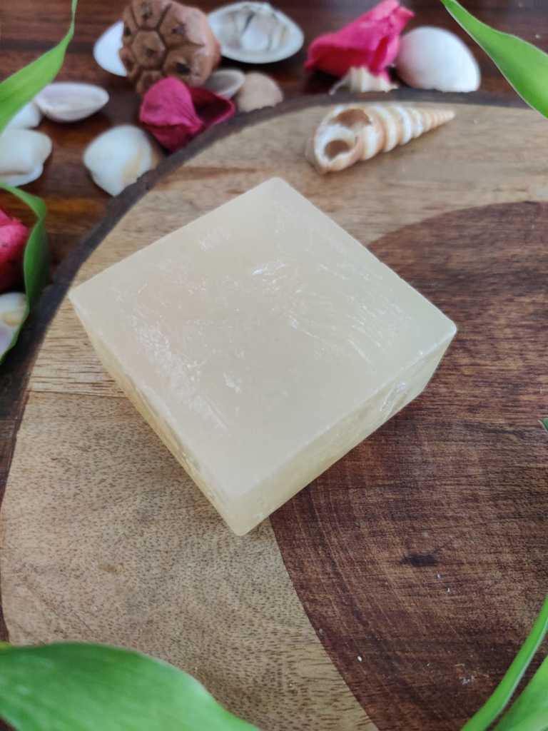 Mint Forest Handmade Honey & Lemon Soap