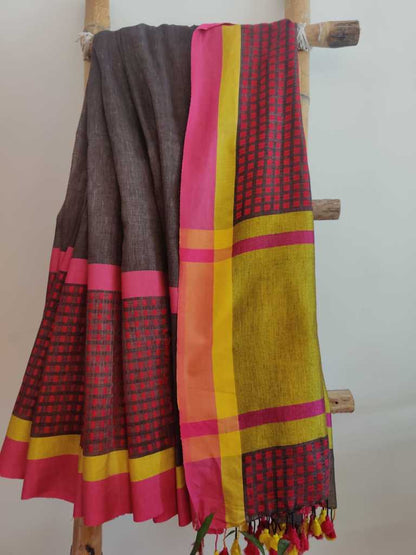 Cocoa jacquard hand woven pure linen saree