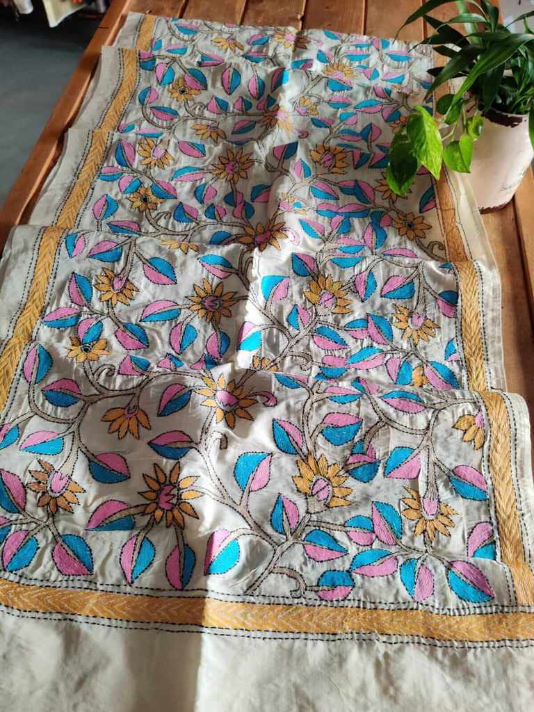 Kantha Stitch Tussar Silk Stole - Desi Weaves