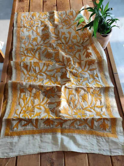 Kantha Stitch Tussar Silk Stole - Desi Weaves