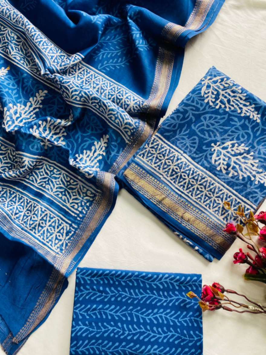 Maheshwari Silk Suit Dupatta Set - Desi Weaves