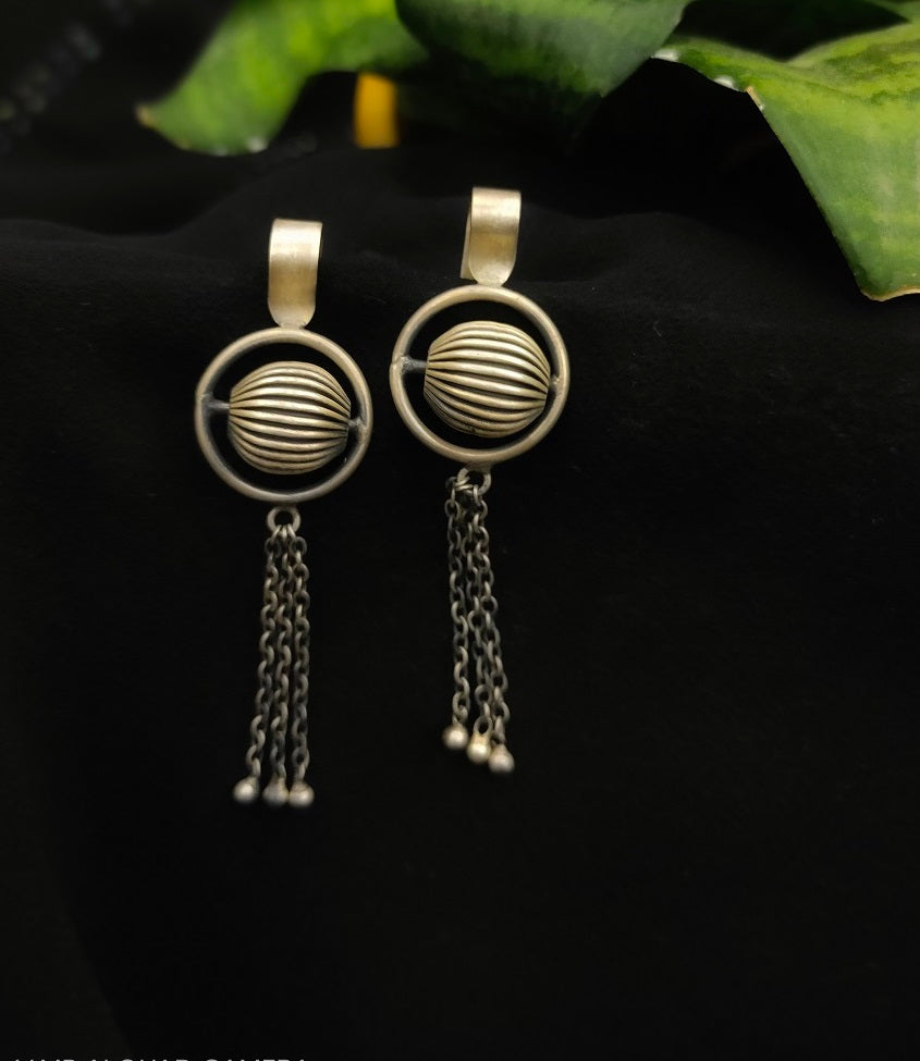 silver Bugadi earrings - desi weaves