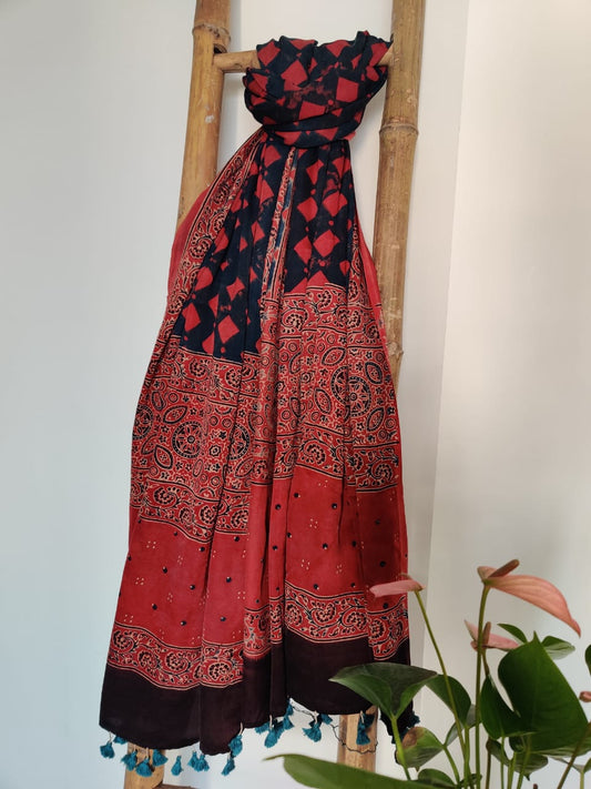 Modal Silk dupatta online - Desi Weaves