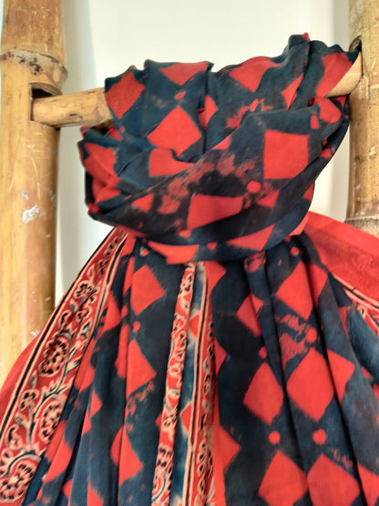 Modal Silk dupatta online - Desi Weaves