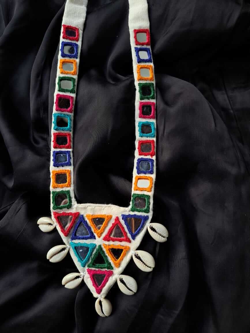 Hand Embroidered Kutch Necklace - Desi Weaves