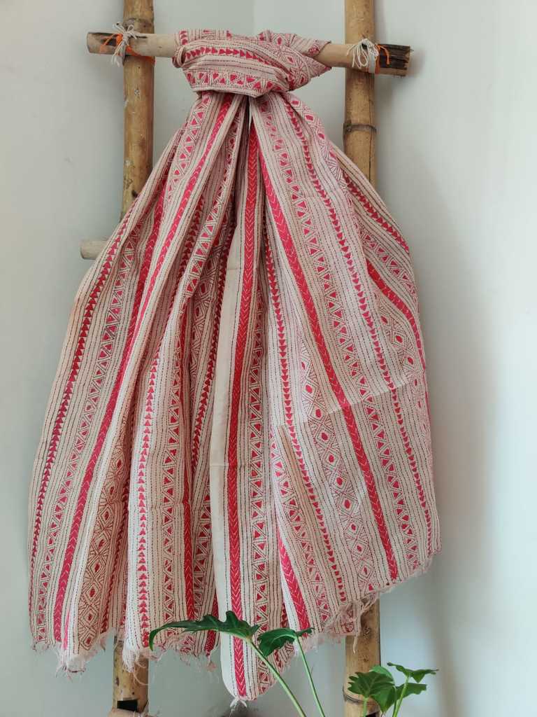 Kantha Silk Dupatta - Desi Weaves